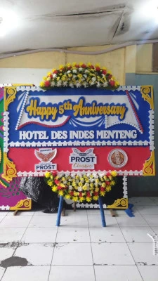 Papan Bunga di Golf Island